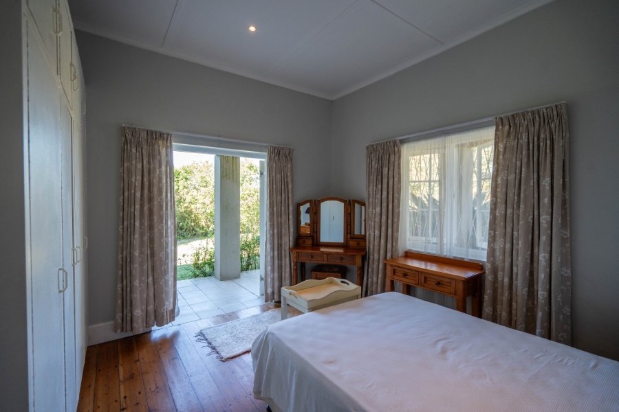 5 Bedroom Property for Sale in West Bank Eastern Cape
